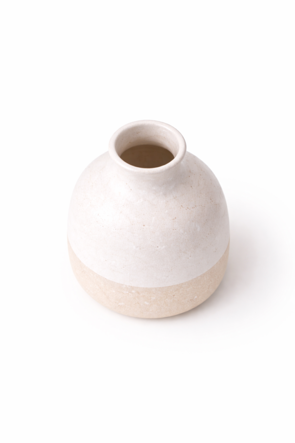 cri1.3.png Ceramic Flower Vase Modern White Decorative Home Accent | Cerâmica Capuchos