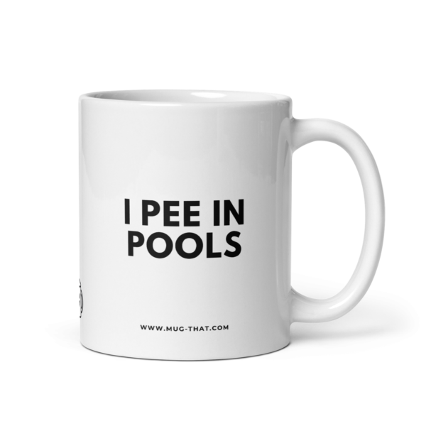 mug-that-lustige-kaffeetasse-i-pee-in-pools-325ml.png I PEE IN POOLS